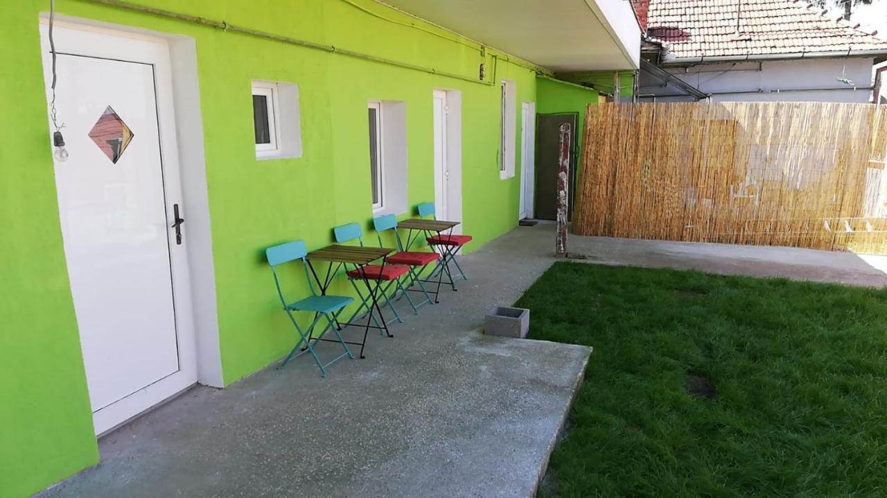 Pensiunea Nela Cluj-Napoca Exterior photo